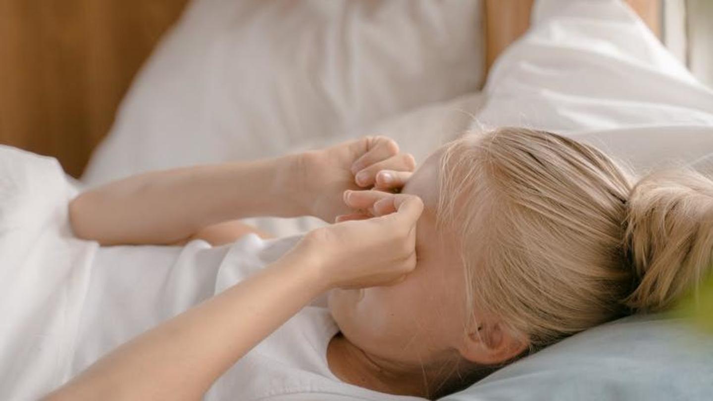 Rubbing your eyes Rubbing your eyes
