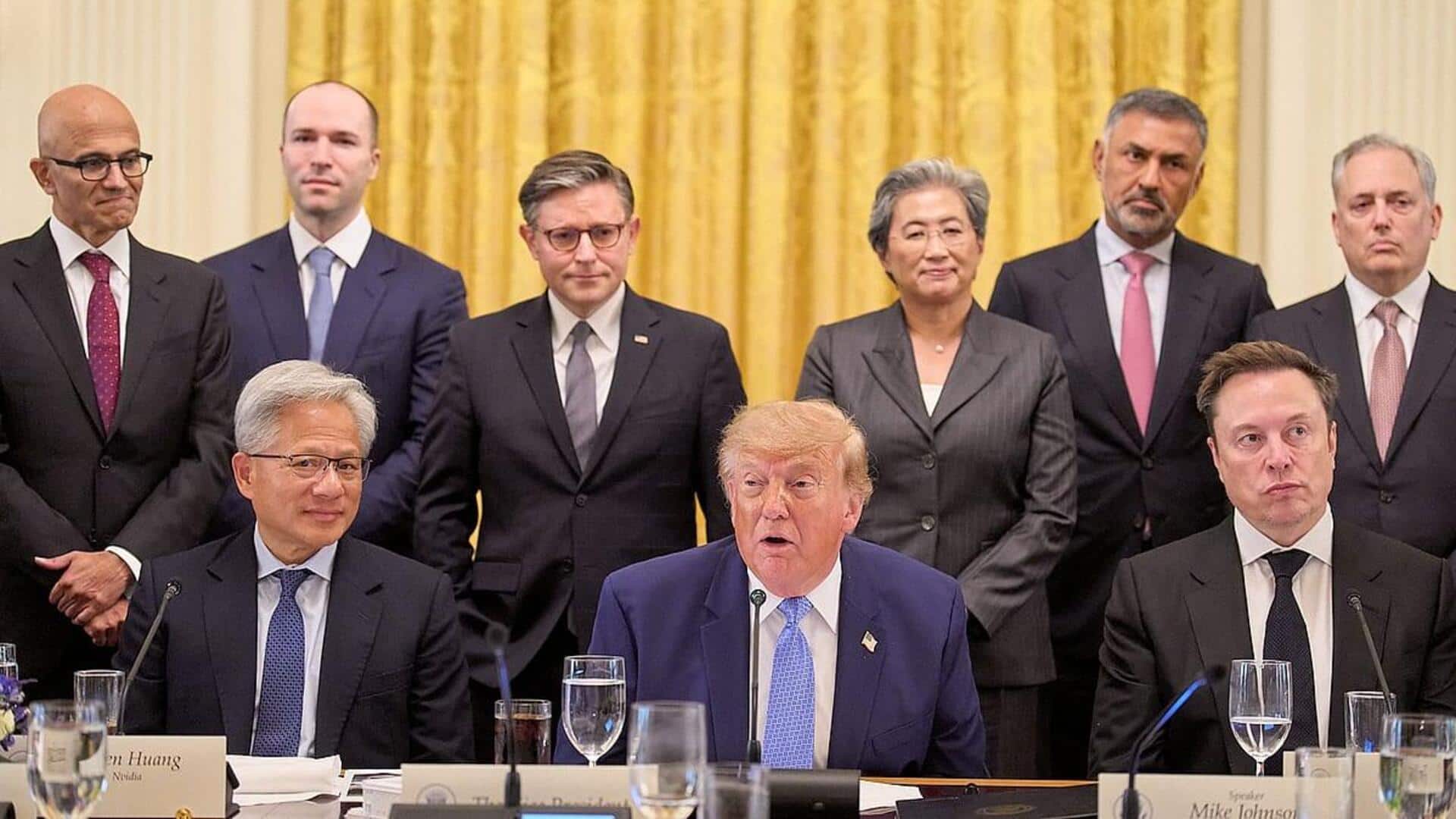 Trump rebrands 'AI' to 'superintelligence'
