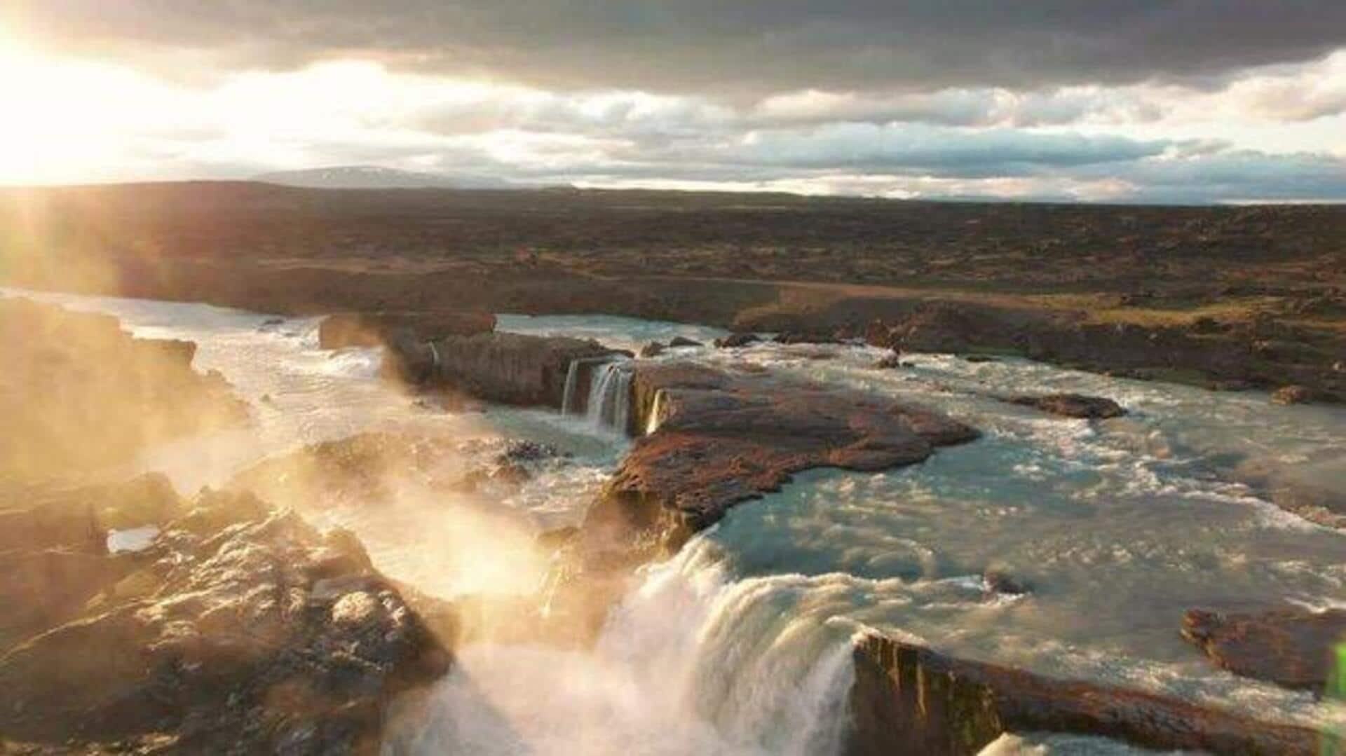 These waterfalls in Iceland are a sight to behold