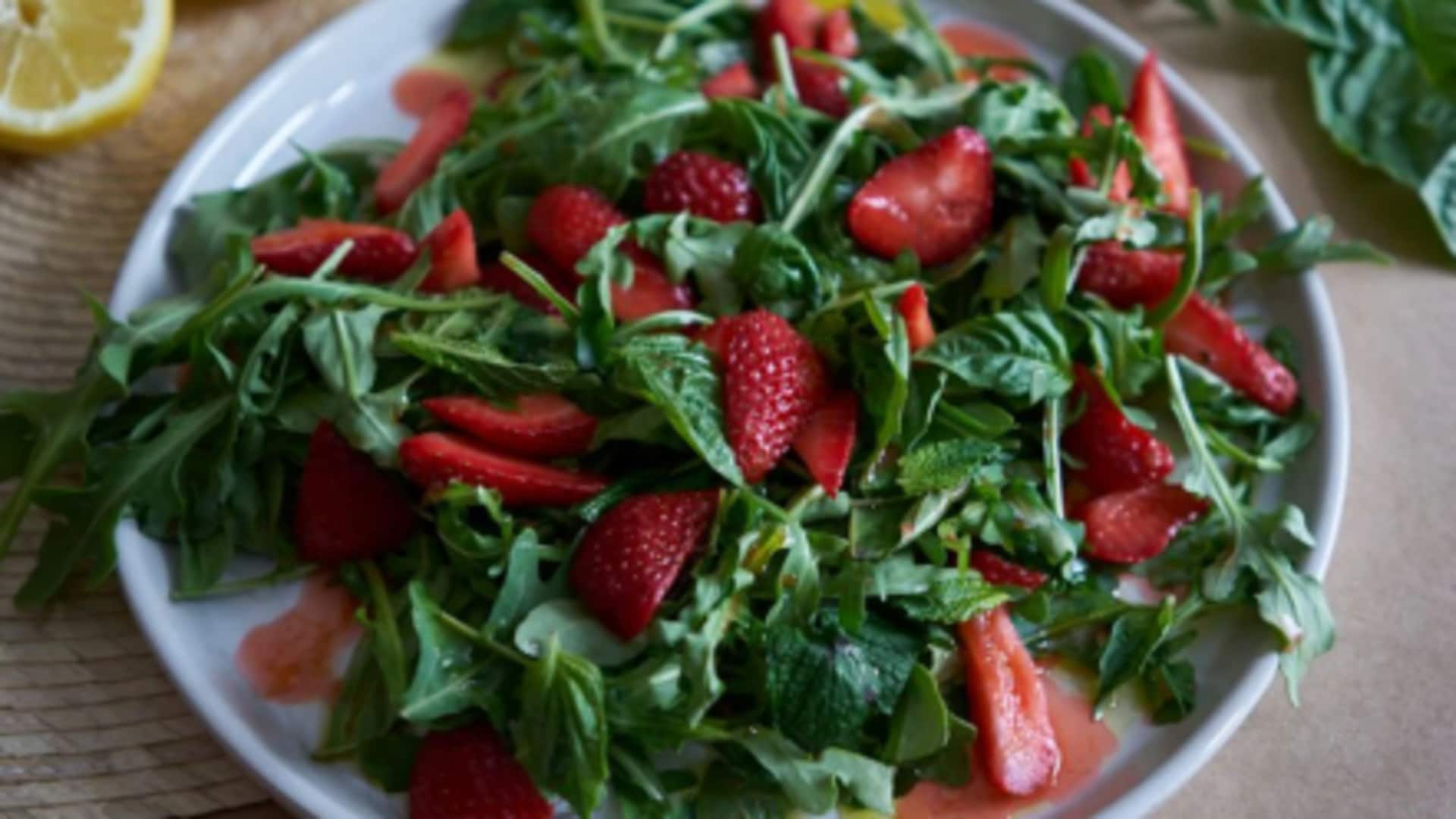 Basil and strawberries: A salad combo you must try