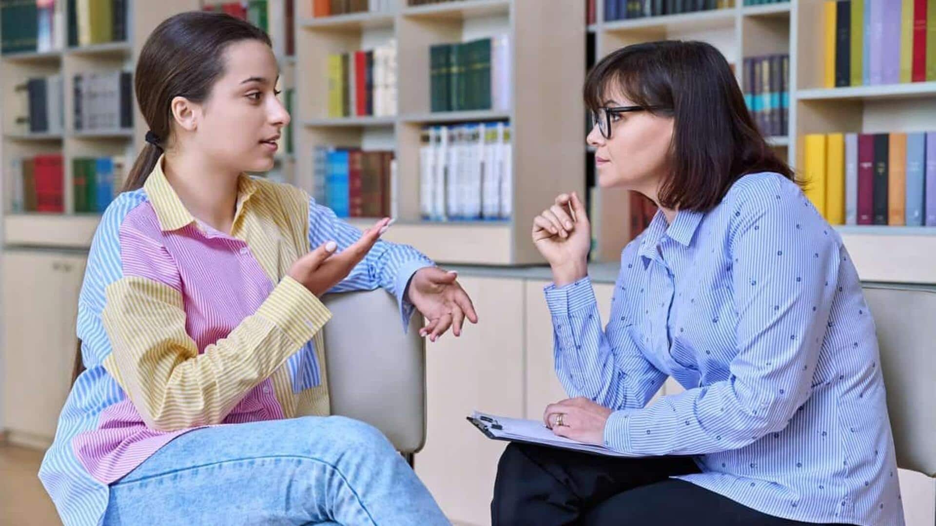 How to practice active listening and improve communication