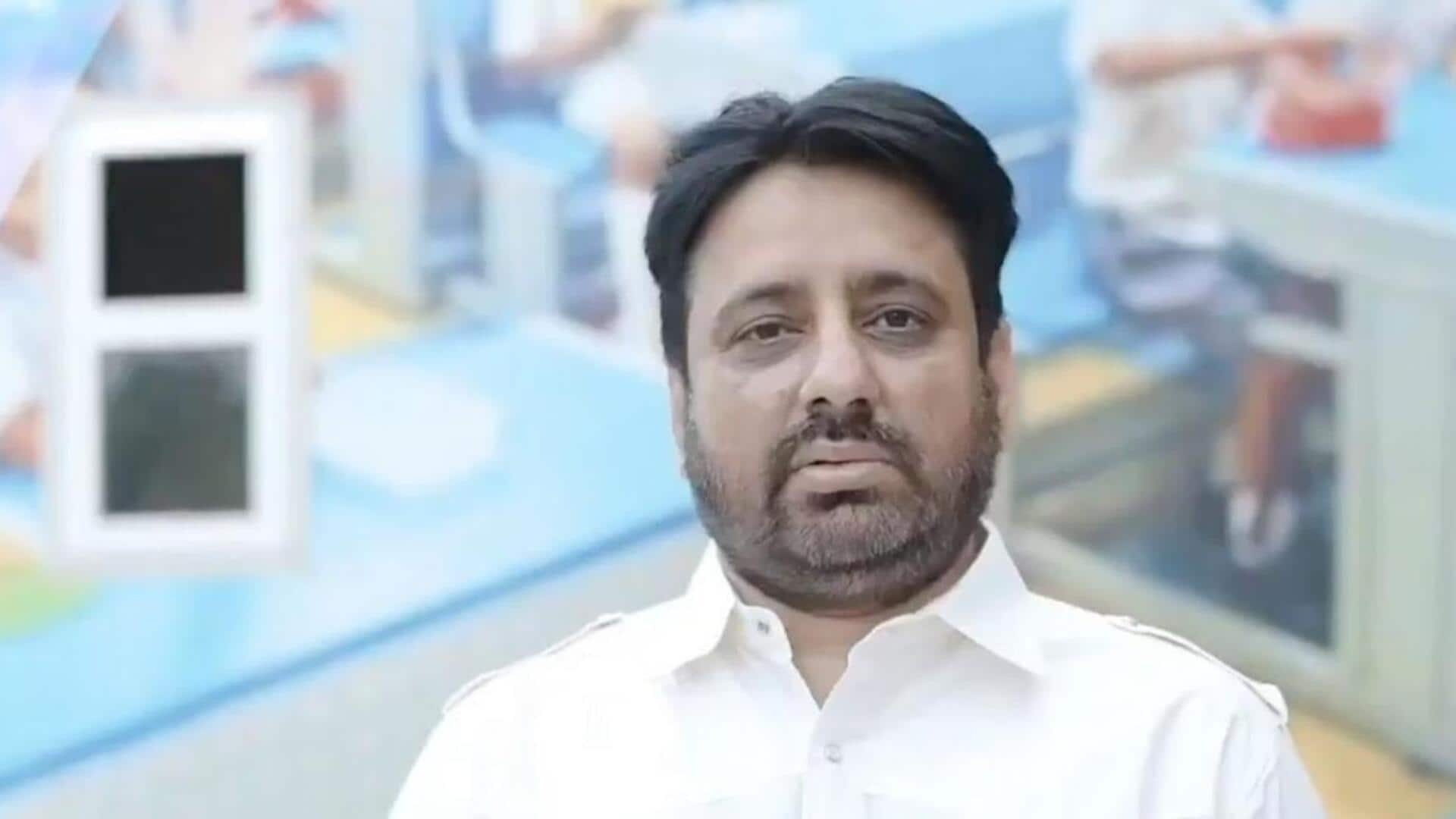 AAP's Amanatullah alleges ED at his house to 'arrest him' 