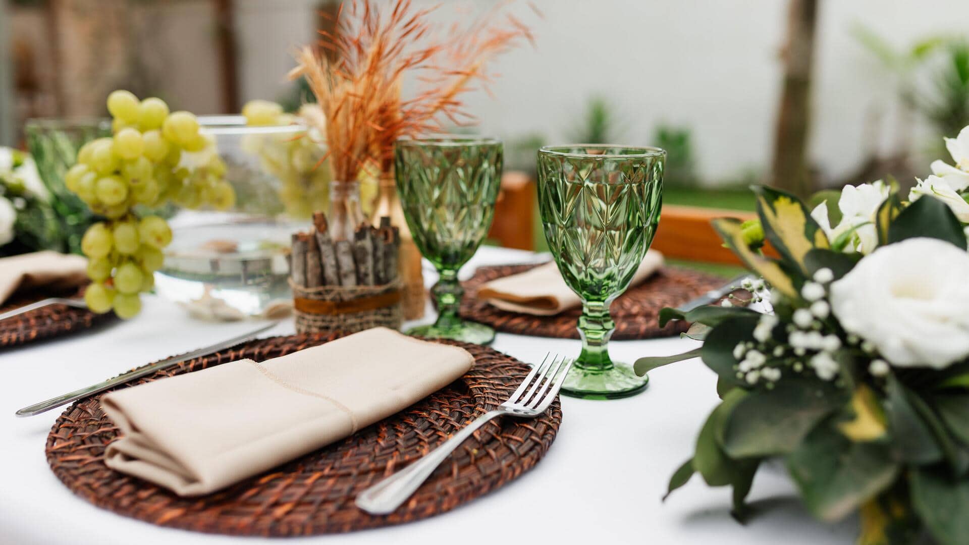 How to plan an eco-friendly outdoor wedding