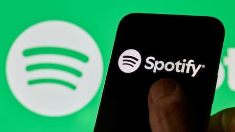 Spotify introduces 'Podcast Clips' to let you share segments
