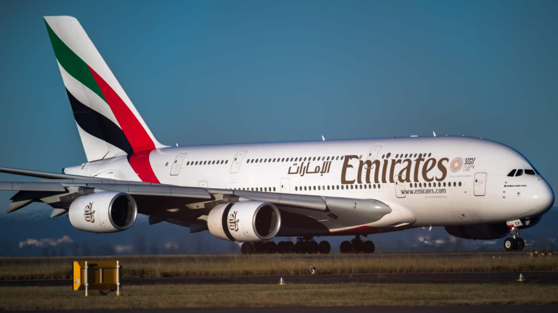 Emirates to offer free Starlink Wi-Fi on all flights