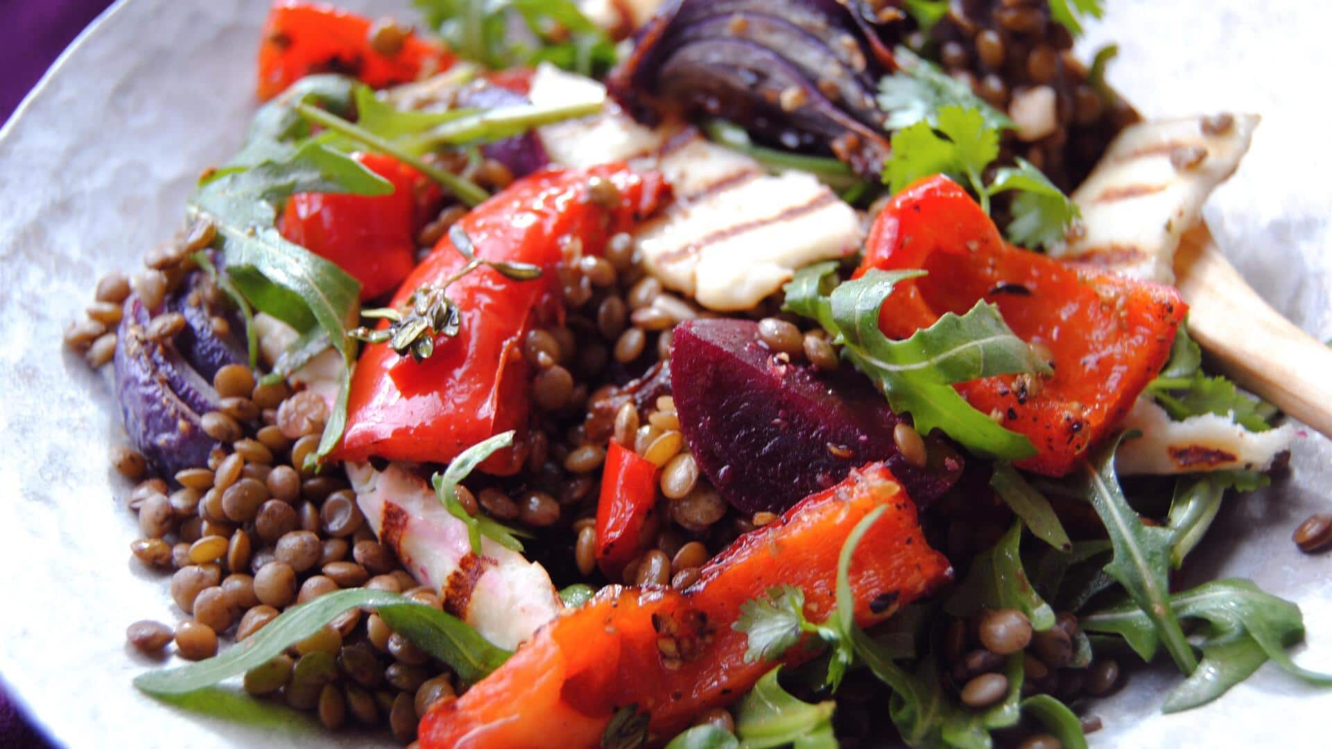 Pepper v/s beetroot: Comparing their nutrition