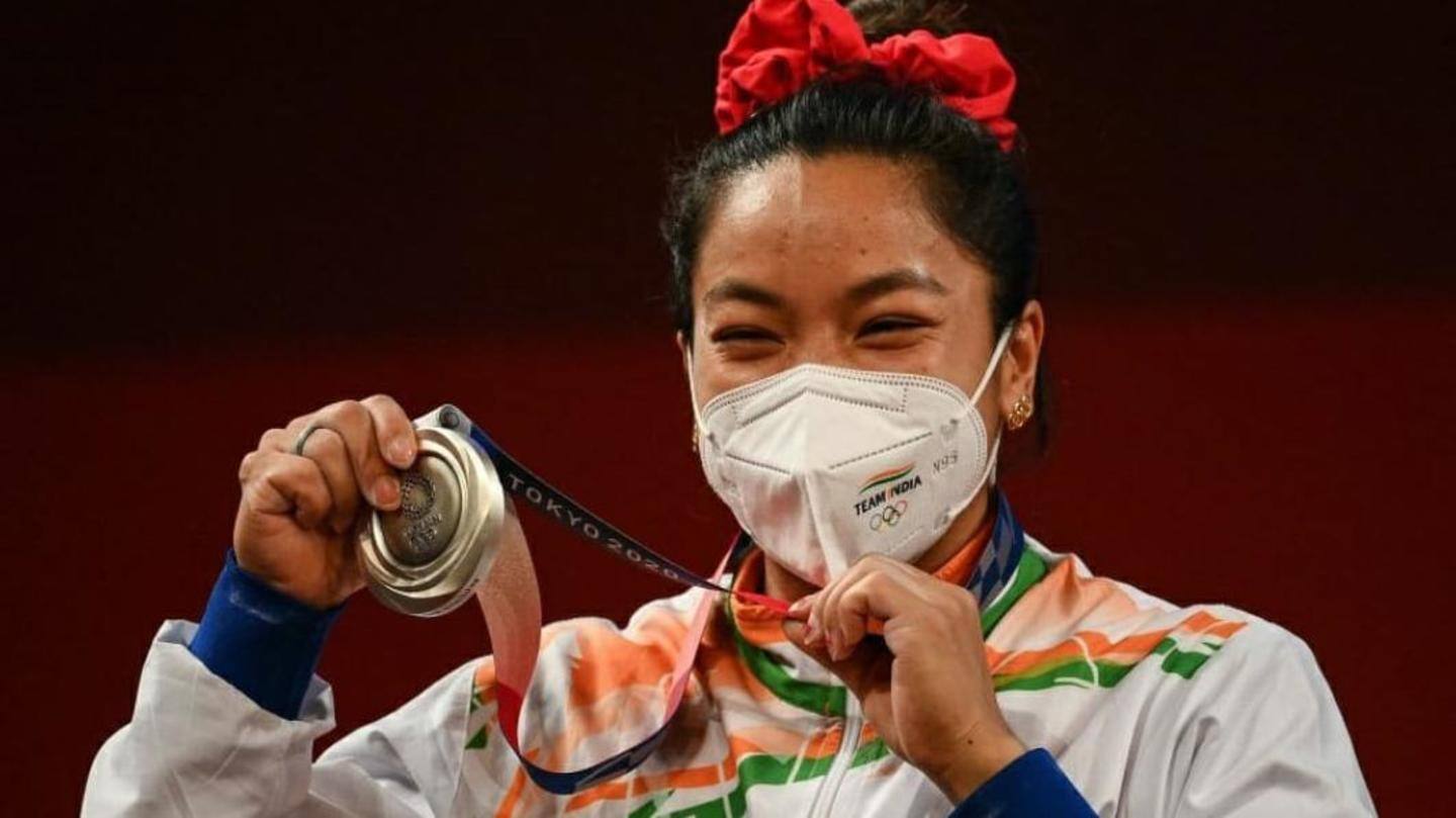 PM Modi congratulates Mirabai Chanu for winning silver medal PM Modi congratulates Mirabai Chanu for winning silver medal