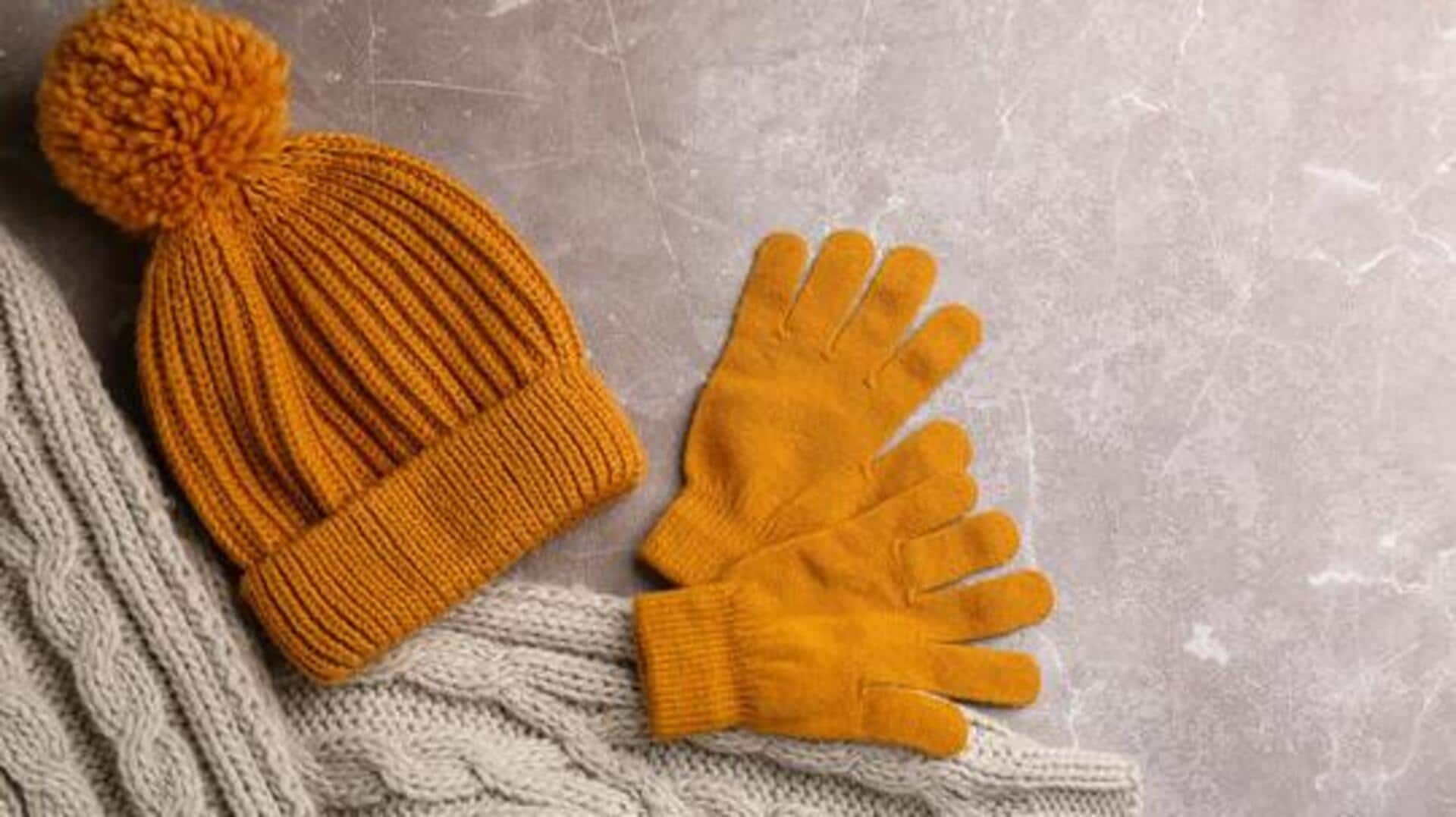 How to wear knitted accessories this winter