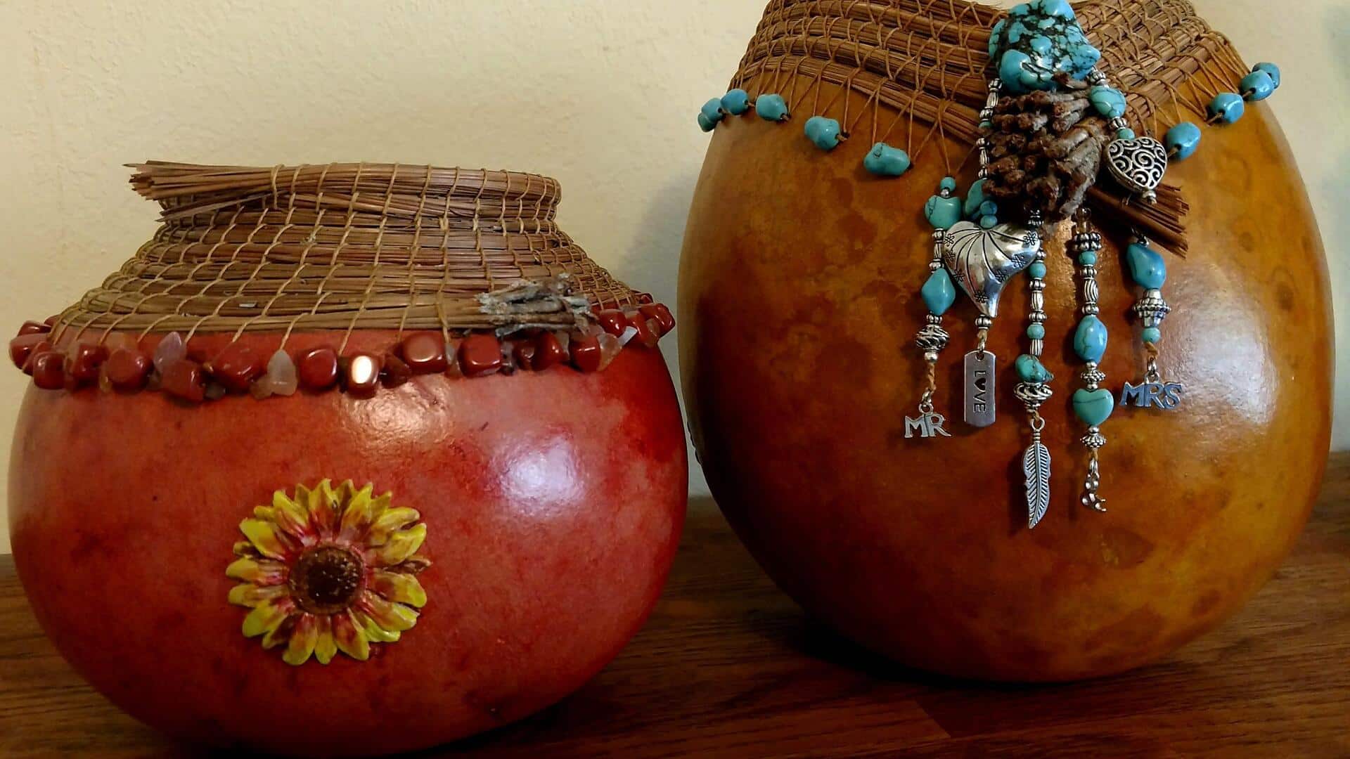 How to style your home with gourd art