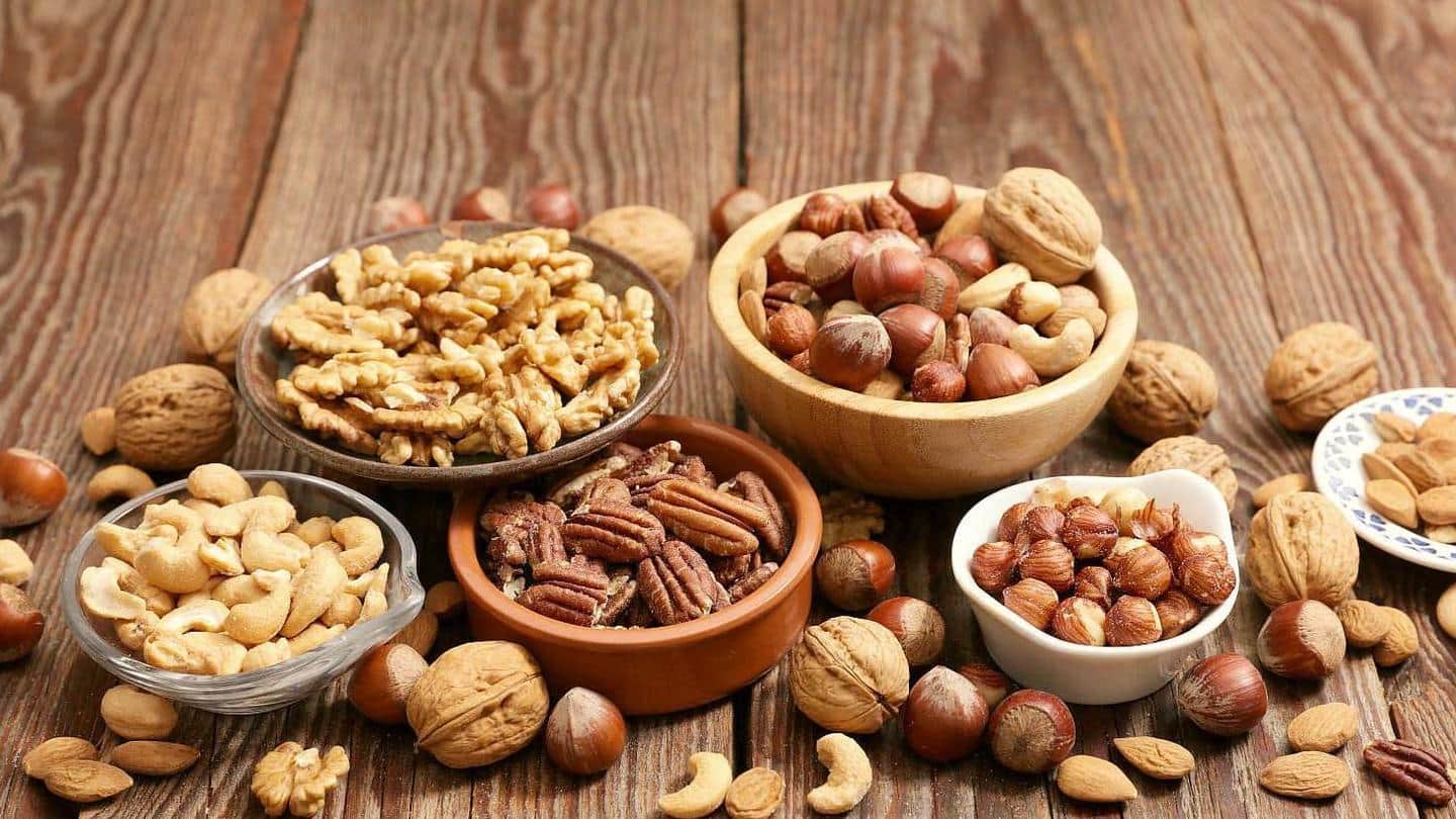 Consume fresh and seasonal fruits daily, include nuts/seeds in diet Consume fresh and seasonal fruits daily, include nuts/seeds in diet