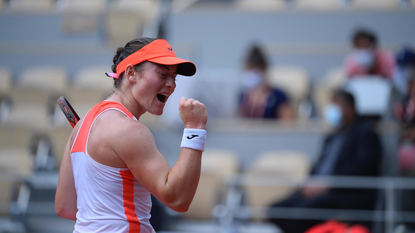 Pavlyuchenkova set to face Zidansek in the semis Pavlyuchenkova set to face Zidansek in the semis