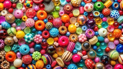 DIY: How to make colorful clay beads 