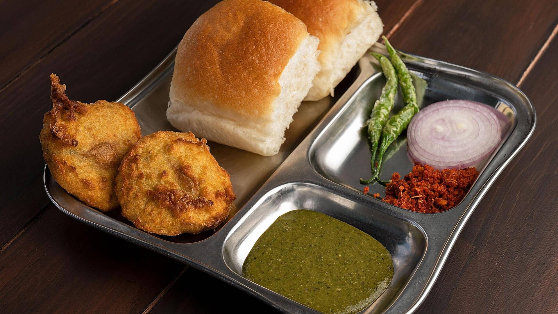 5 crispy street breakfasts from across India
