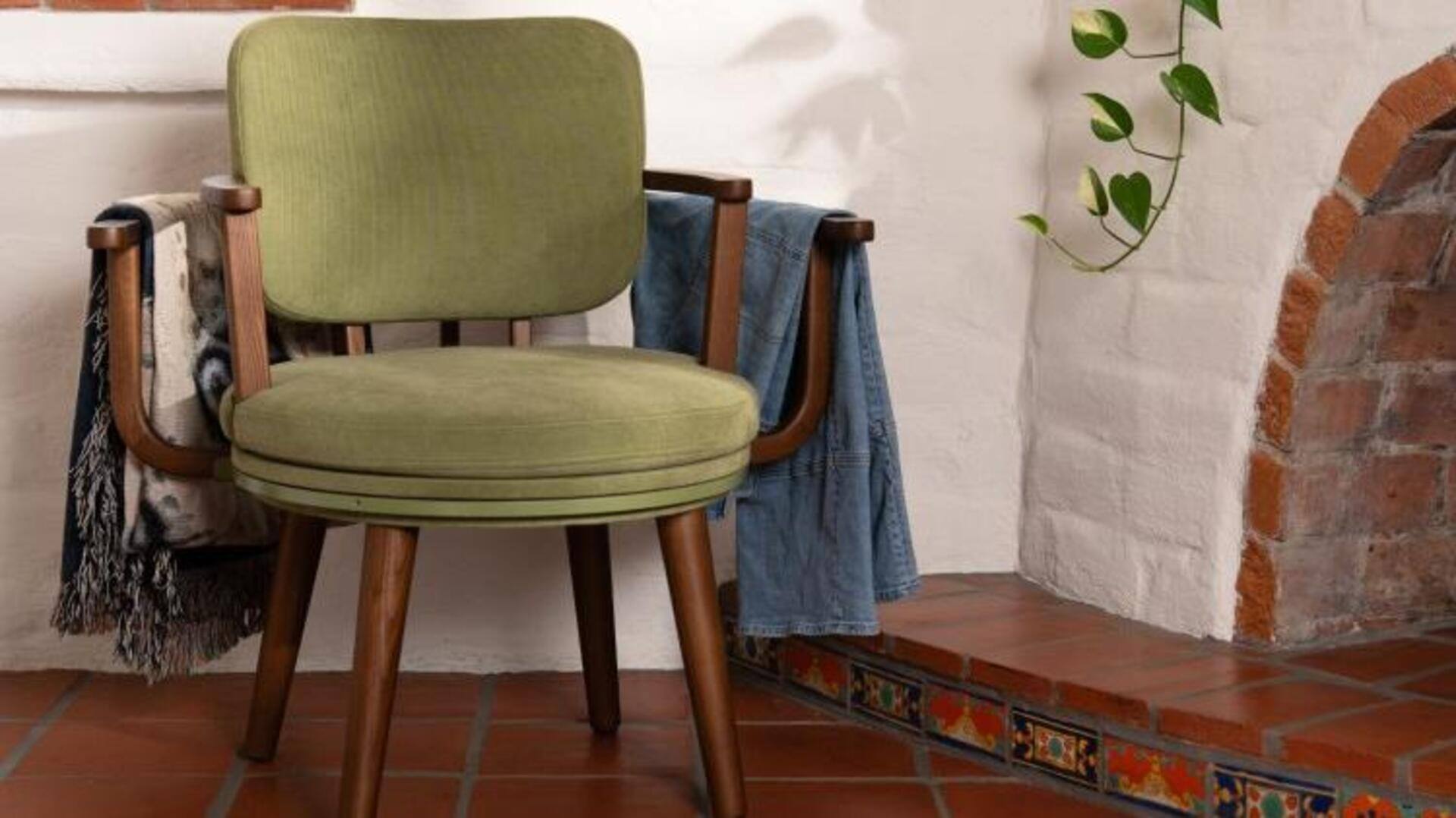 This chair lets you sit on your half-worn clothes