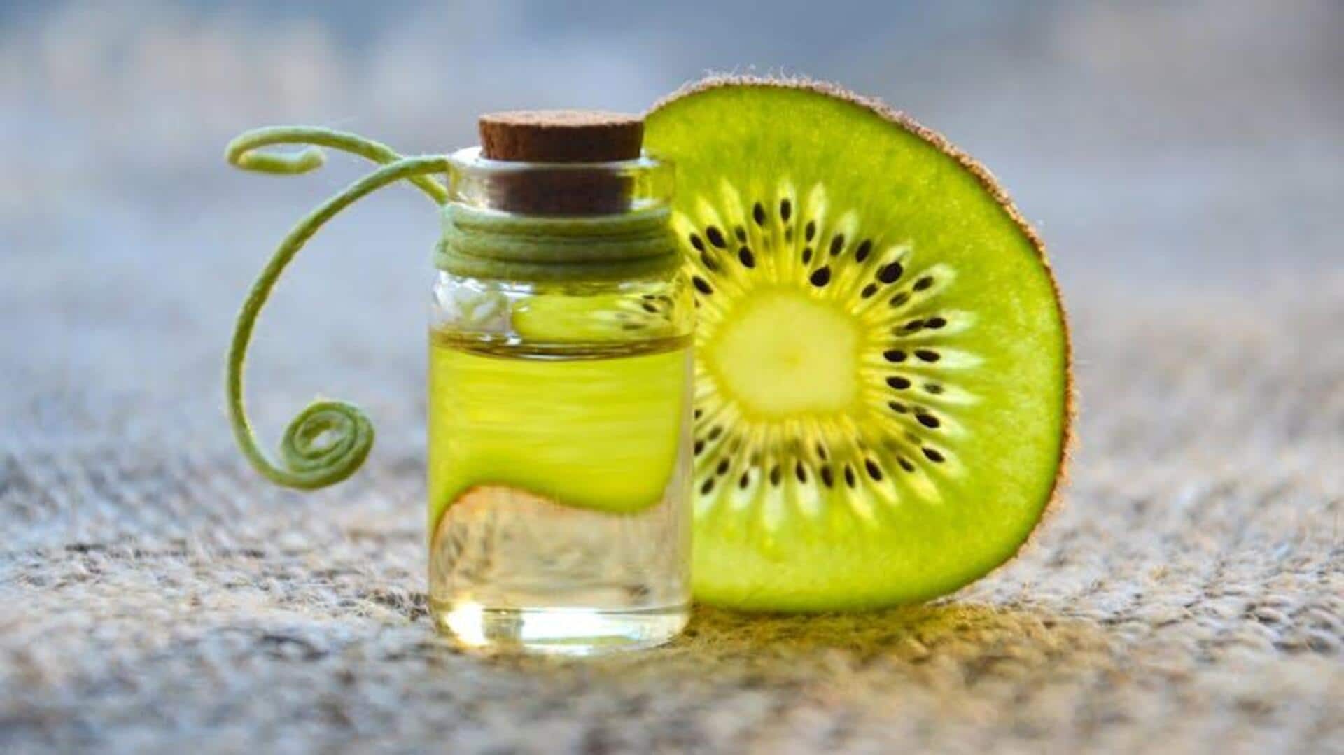 Enhancing natural facial cleanser with kiwi seed oil