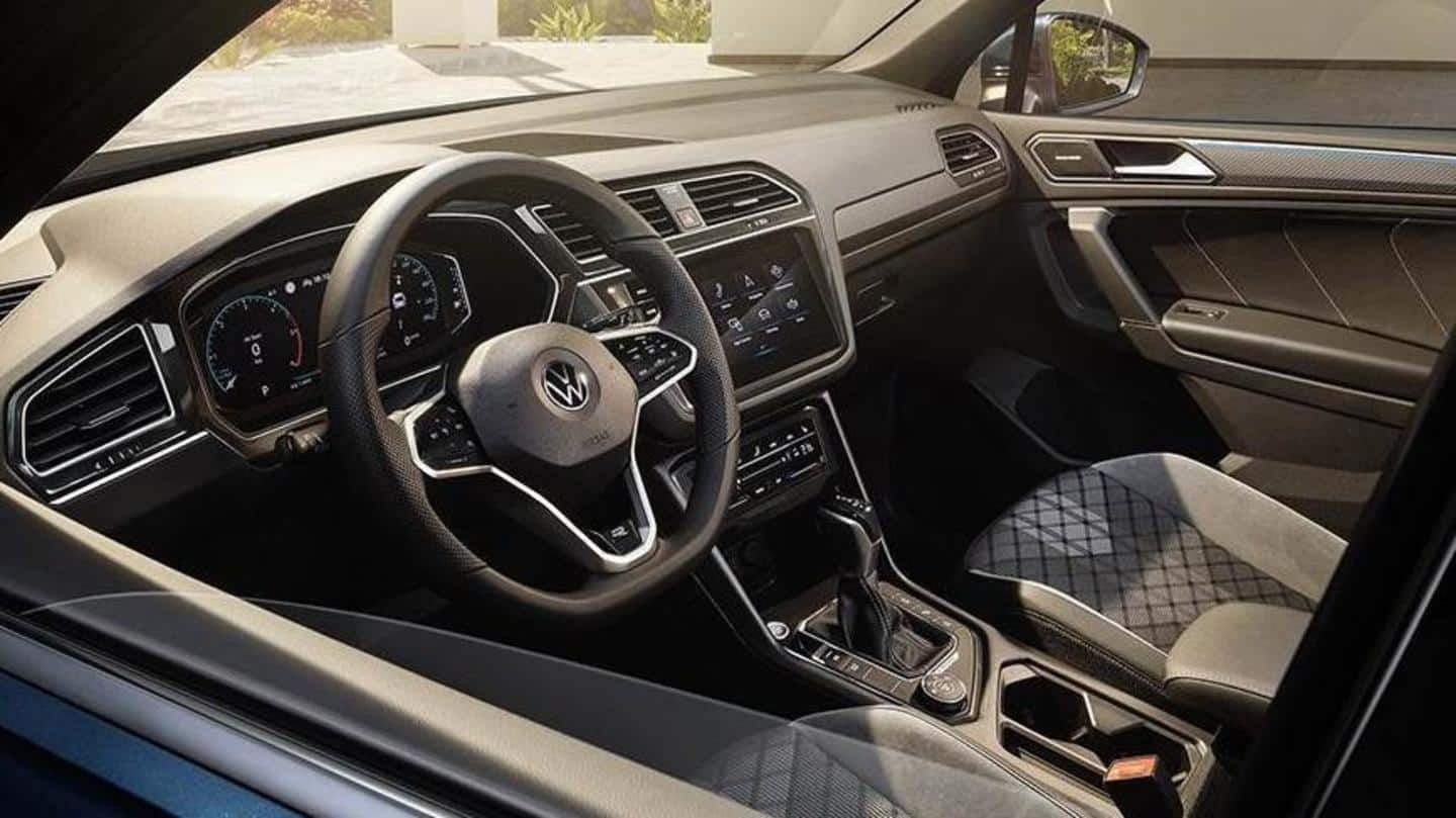 There is an 8.0-inch touchscreen inside the cabin There is an 8.0-inch touchscreen inside the cabin