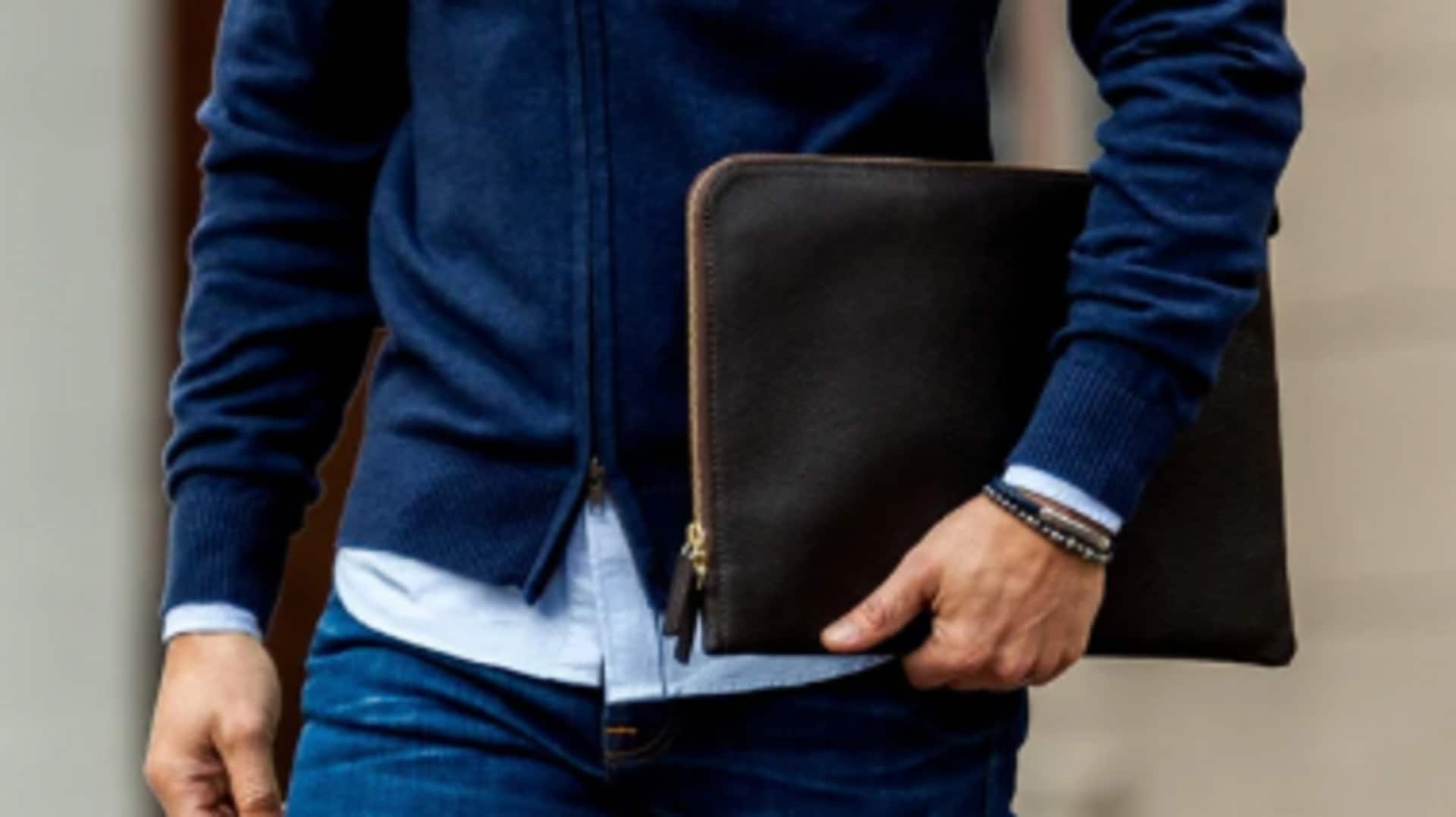 Cardigans + denim jeans: 5 looks to try