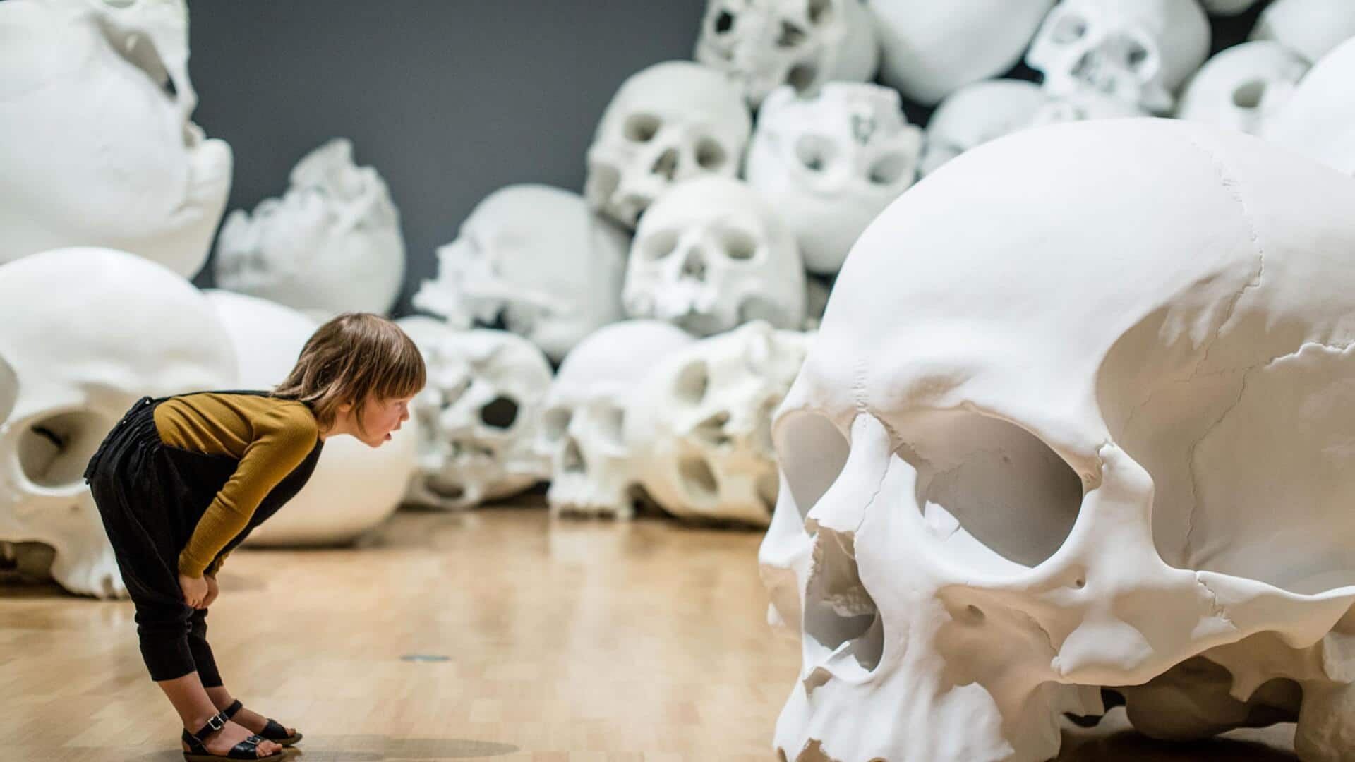 Interested in sculpture making? Follow these artists