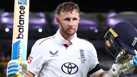 Which batter owns the most half-centuries in Test cricket? 