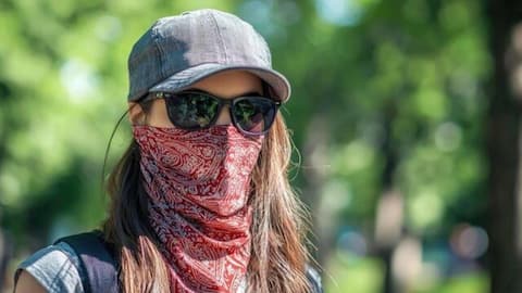 5 awesome ways to style summer accessories