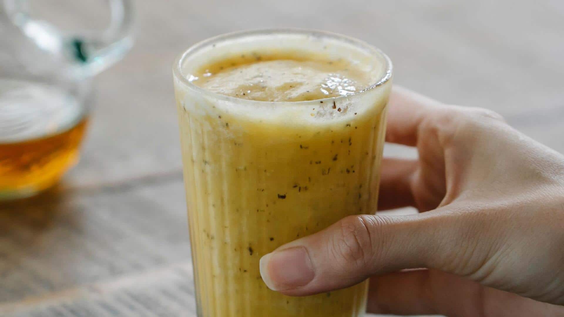 5 delicious amla smoothies you can make at home