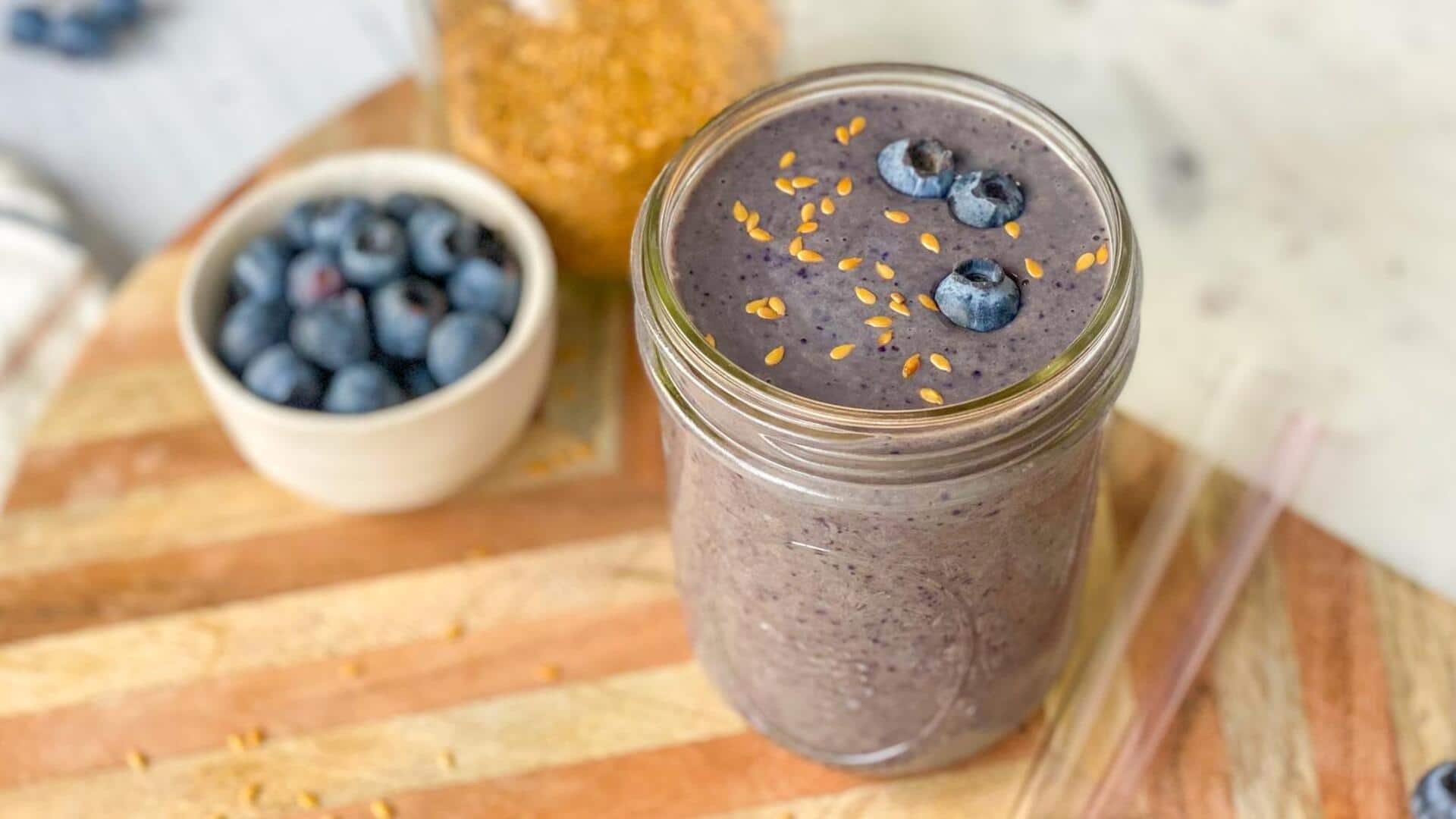Why adding flaxseeds to your smoothies is a great decision! Why adding flaxseeds to your smoothies is a great decision!