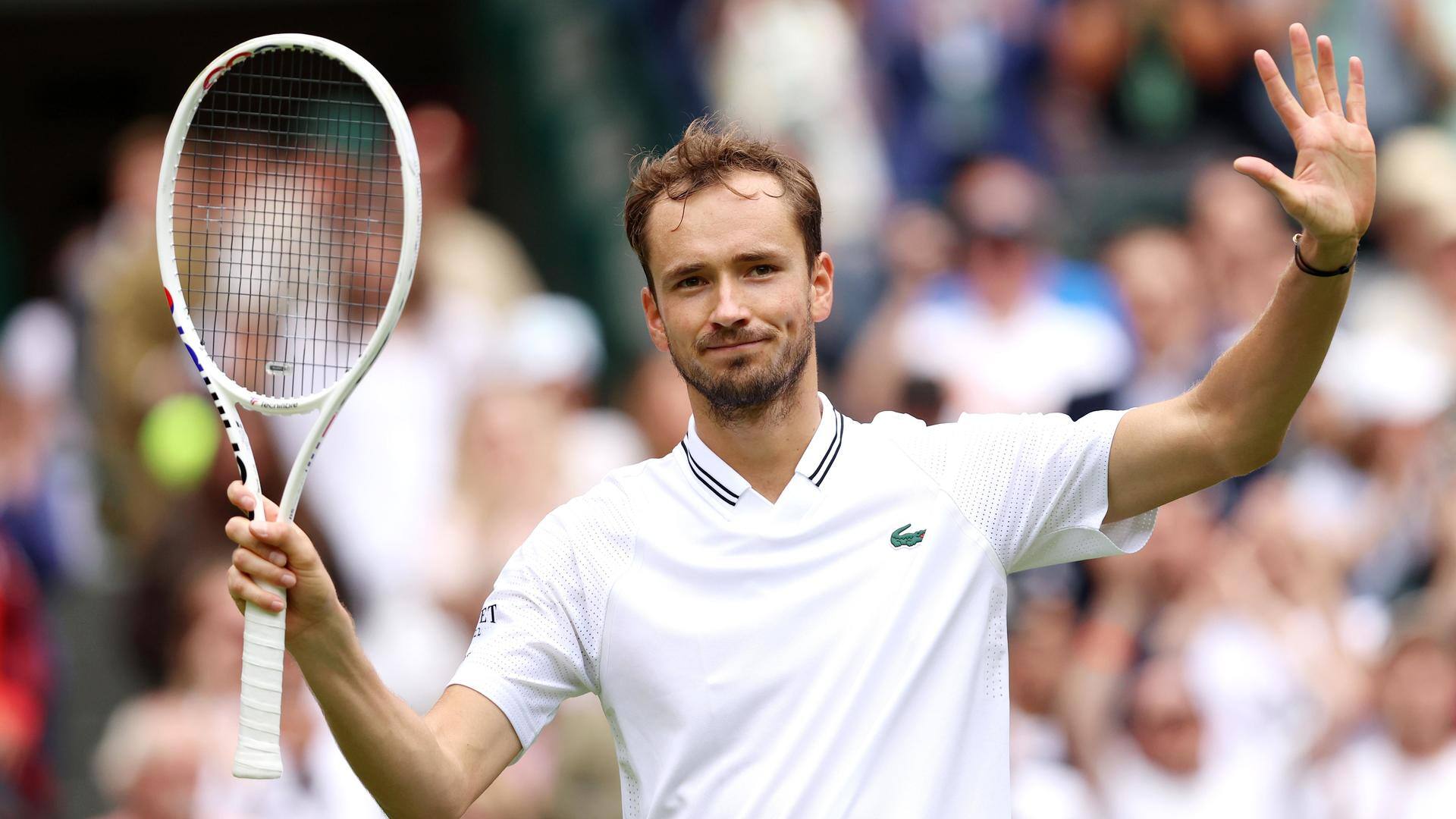 Daniil Medvedev beats Eubanks to reach his maiden Wimbledon semi-final