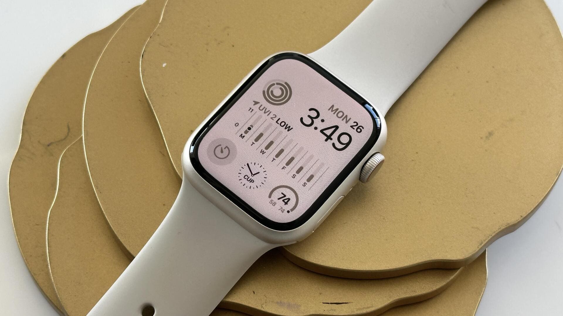Huawei Watch Fit 3 looks strikingly similar to Apple Watch