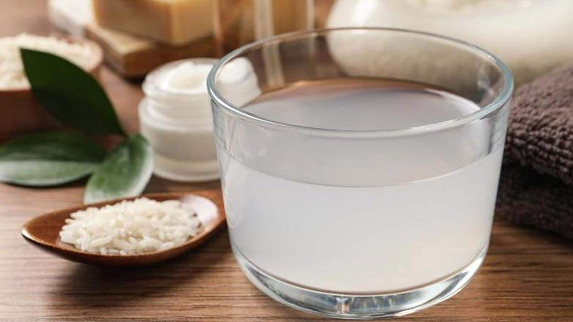 Rice water rinses for strengthened wavy hair