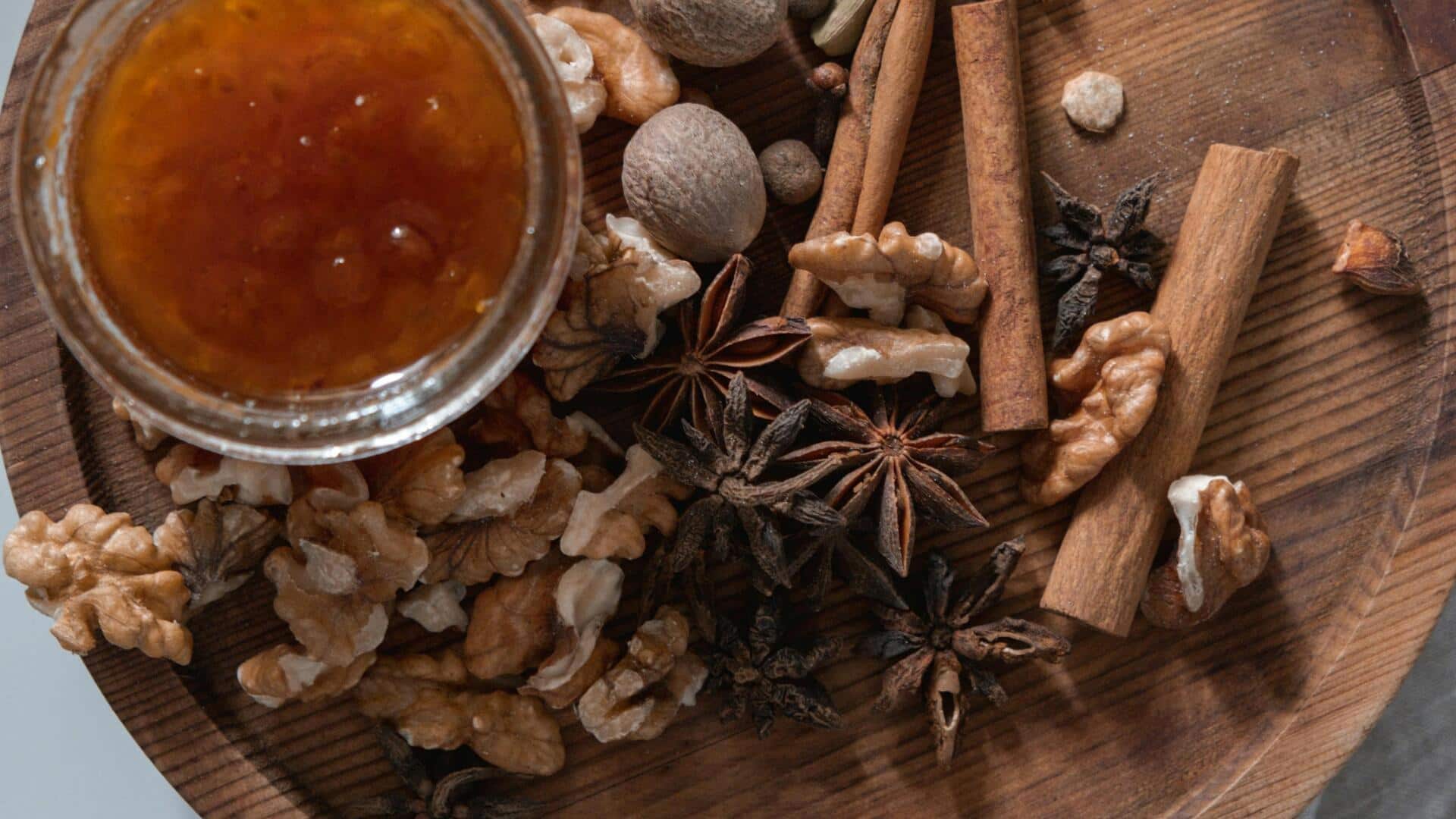 This nutmeg-honey drink may help you sleep better