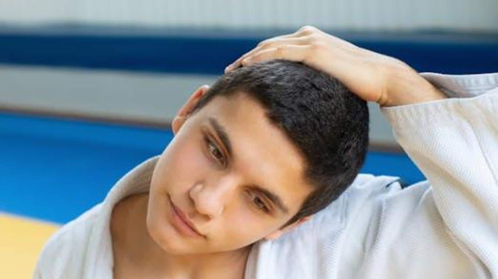 5 simple exercises for a flexible neck 5 simple exercises for a flexible neck