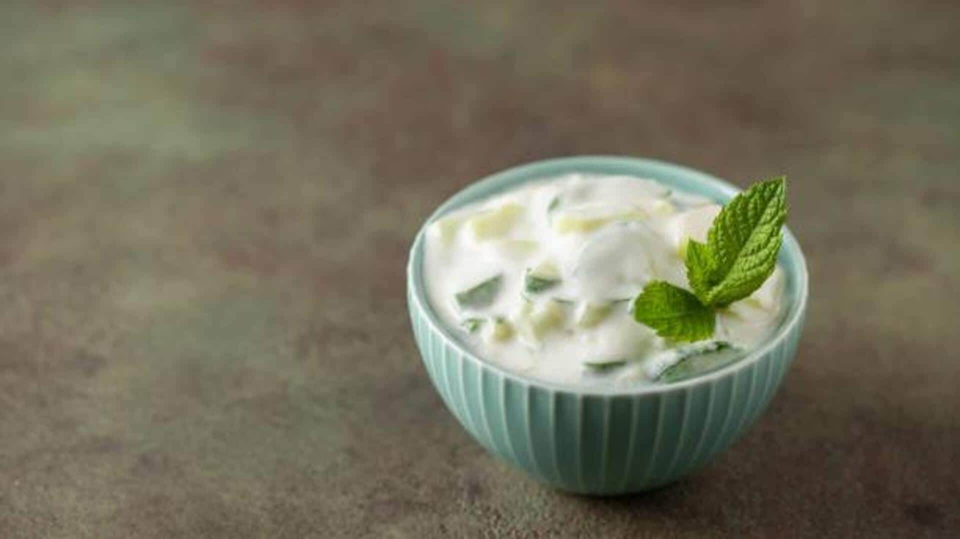 5 refreshing recipes using mint leaves