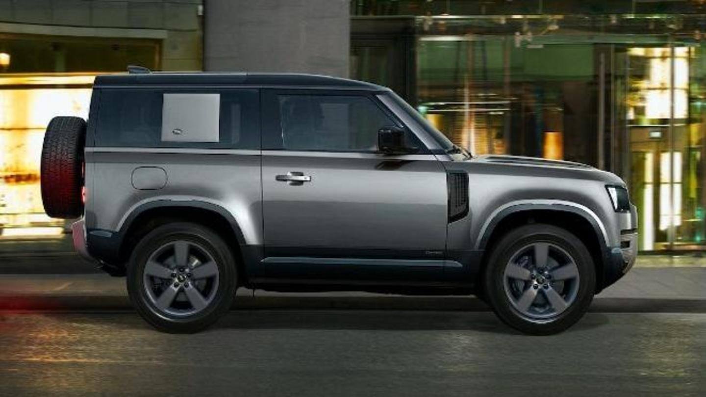 It has a boxy design and rides on 18-inch wheels It has a boxy design and rides on 18-inch wheels