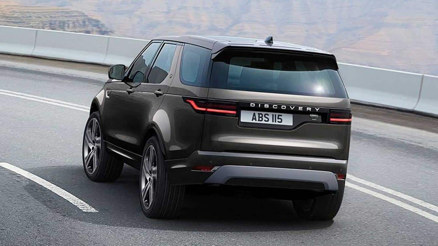 The car has a silvered grille and 22-inch wheels The car has a silvered grille and 22-inch wheels