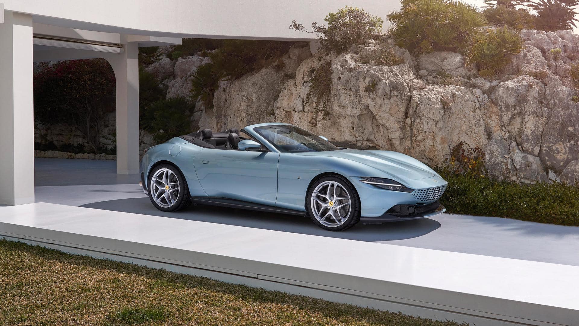 Top features of Roma Spider, Ferrari's all-new entry-level convertible car