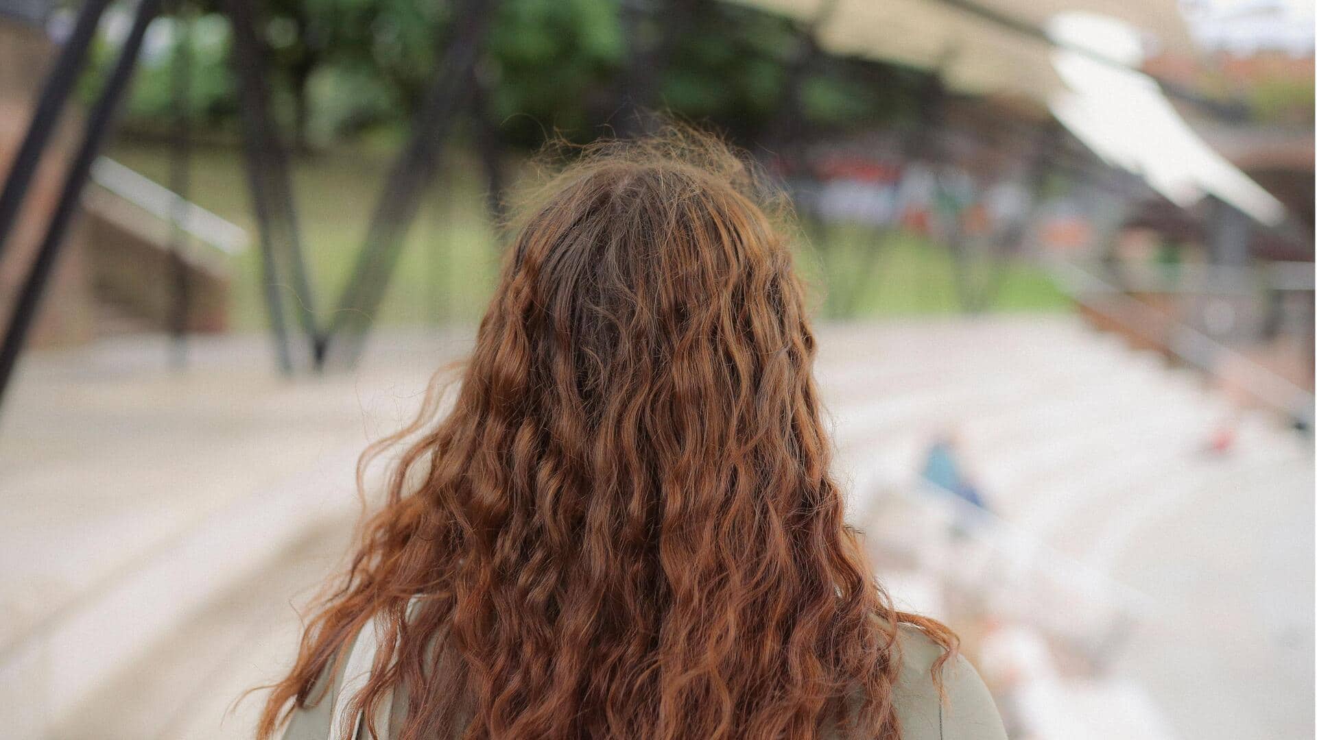 Style your curls with these middle parting ideas