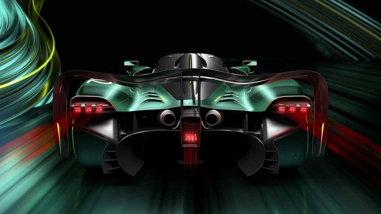 The car has a Perspex windscreen and dual exhaust tips The car has a Perspex windscreen and dual exhaust tips