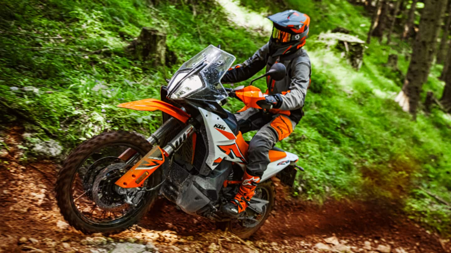 2023 KTM 890 Adventure R breaks cover: Check design, features