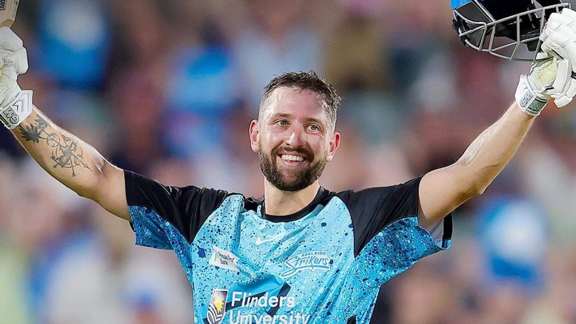 Matthew Short smashes fastest century for Adelaide Strikers in BBL