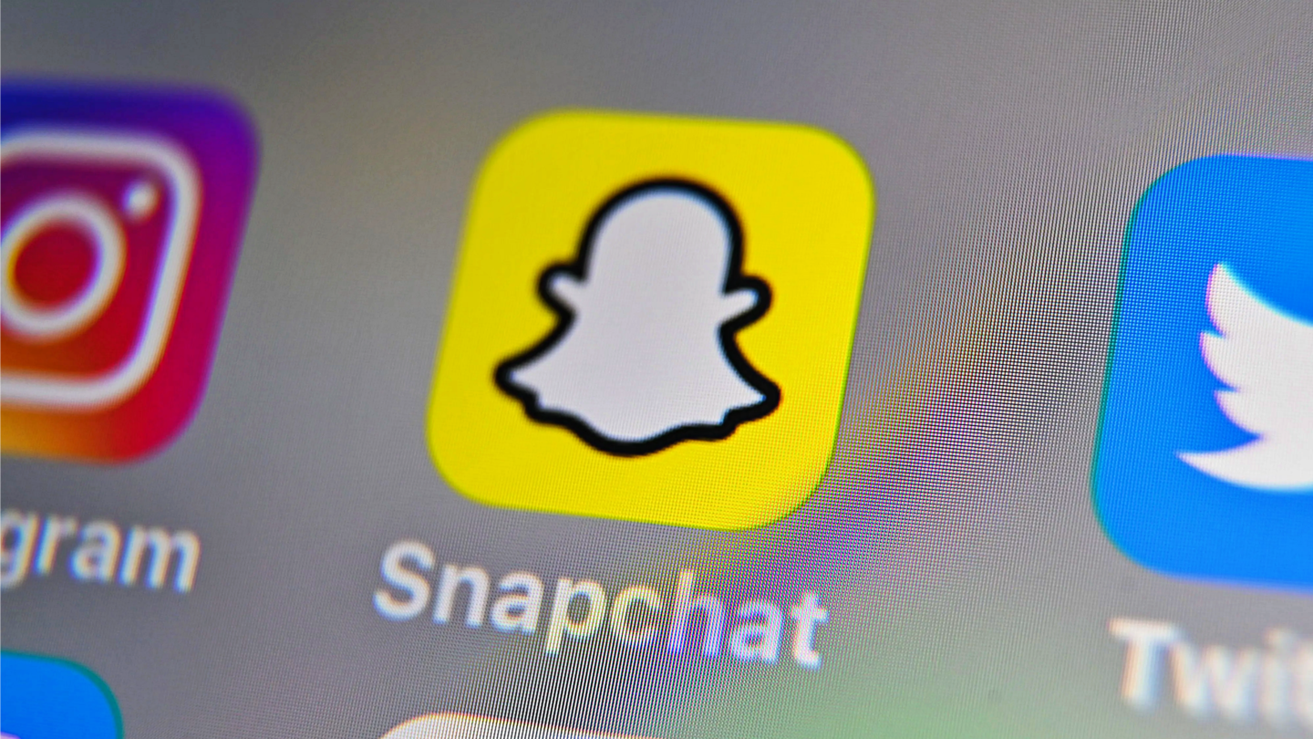 Snapchat outage affects thousands; users unable to send messages