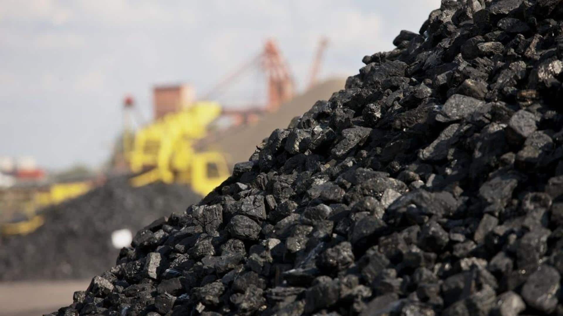 India's coal imports surge 14% in September