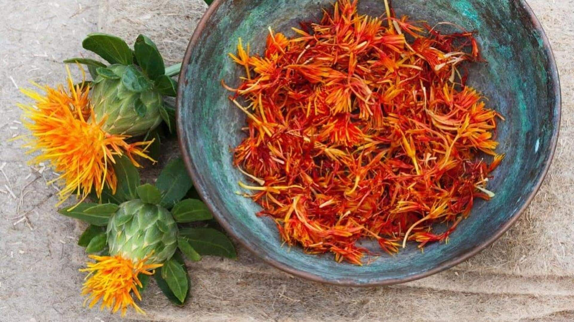 Gourmet discoveries with aromatic safflower petals