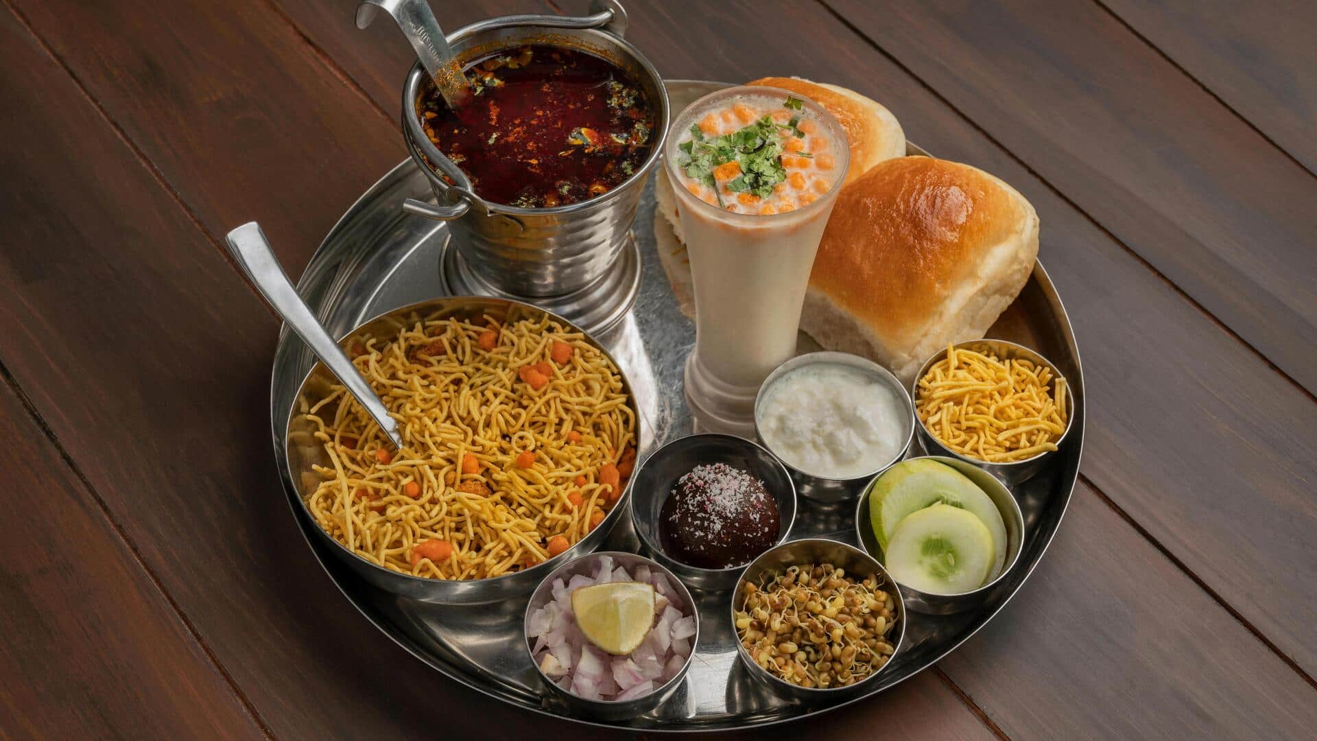 Unique breakfast dishes from Maharashtra Unique breakfast dishes from Maharashtra