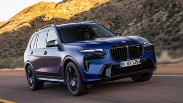 2023 BMW X7 arrives with iDrive 8 technology, updated design