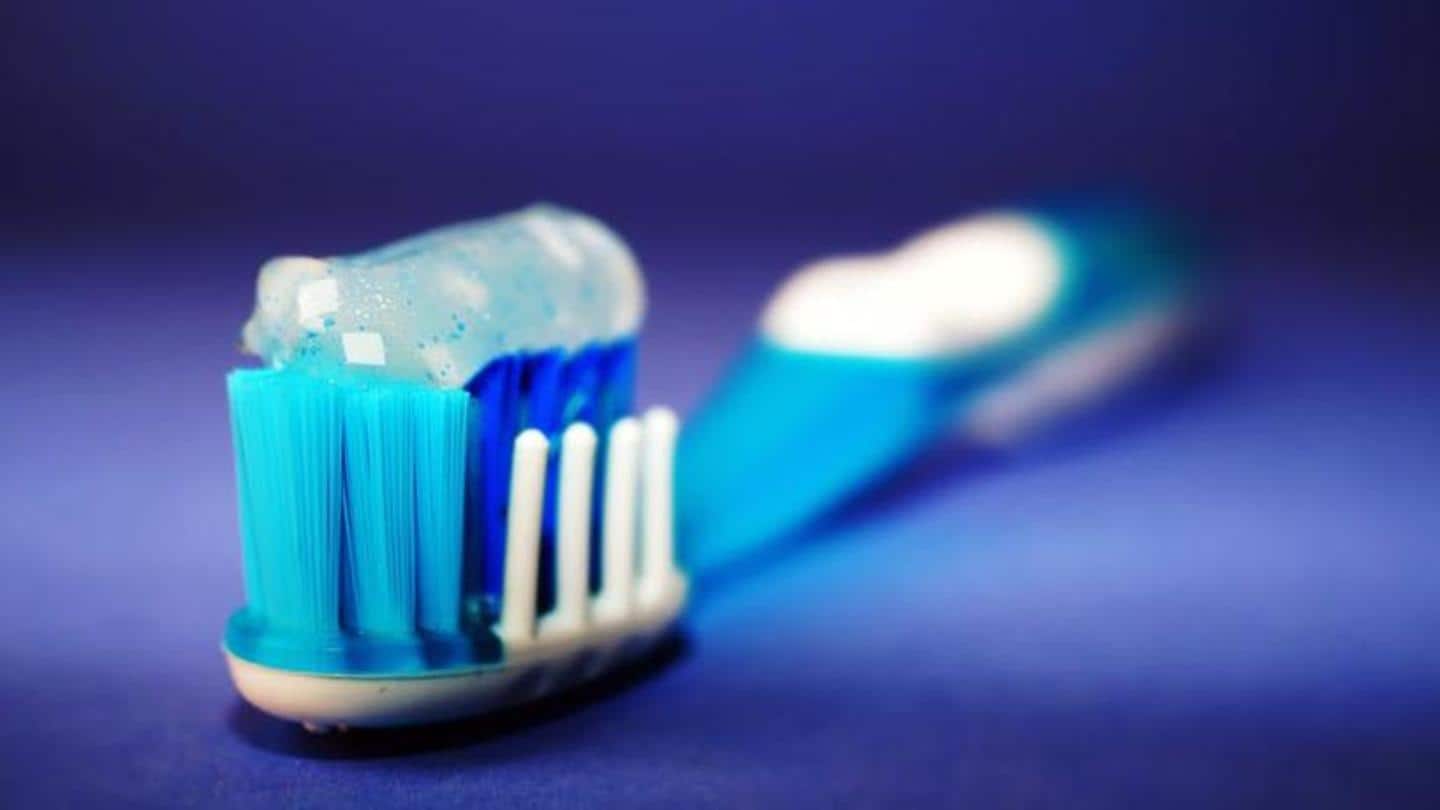 5 surprising uses of toothpaste