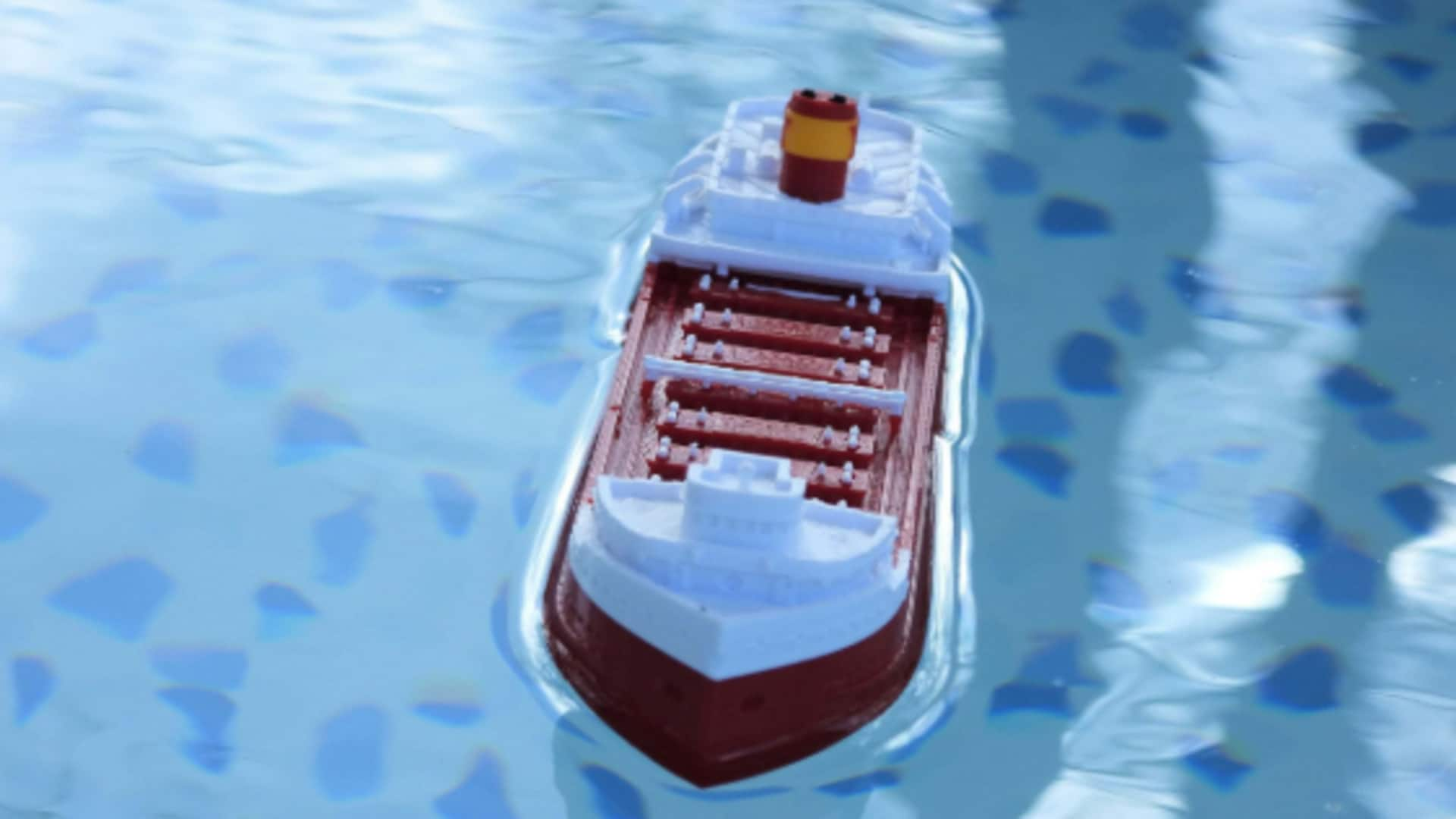 Bathtub boat modeling: A fun hobby for everyone