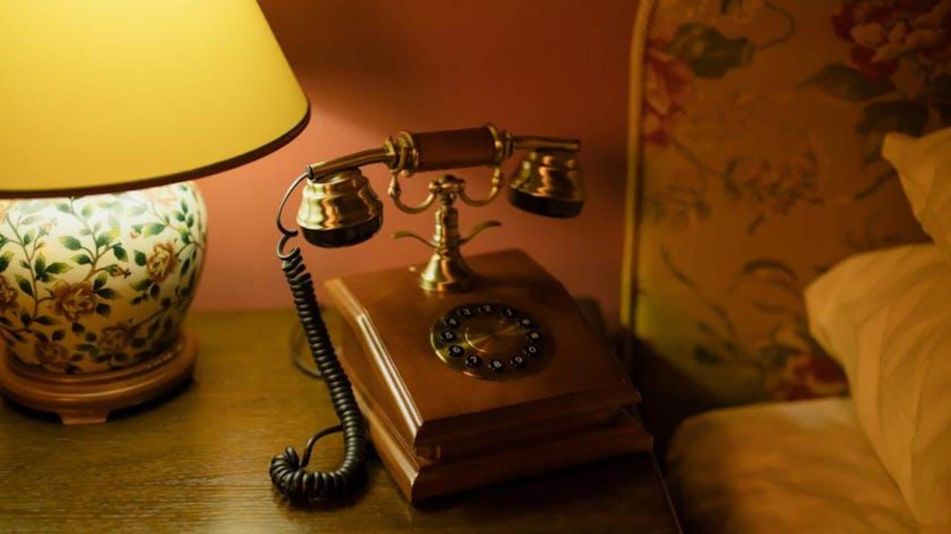 Style your home with vintage telephones: Here's how Style your home with vintage telephones: Here's how