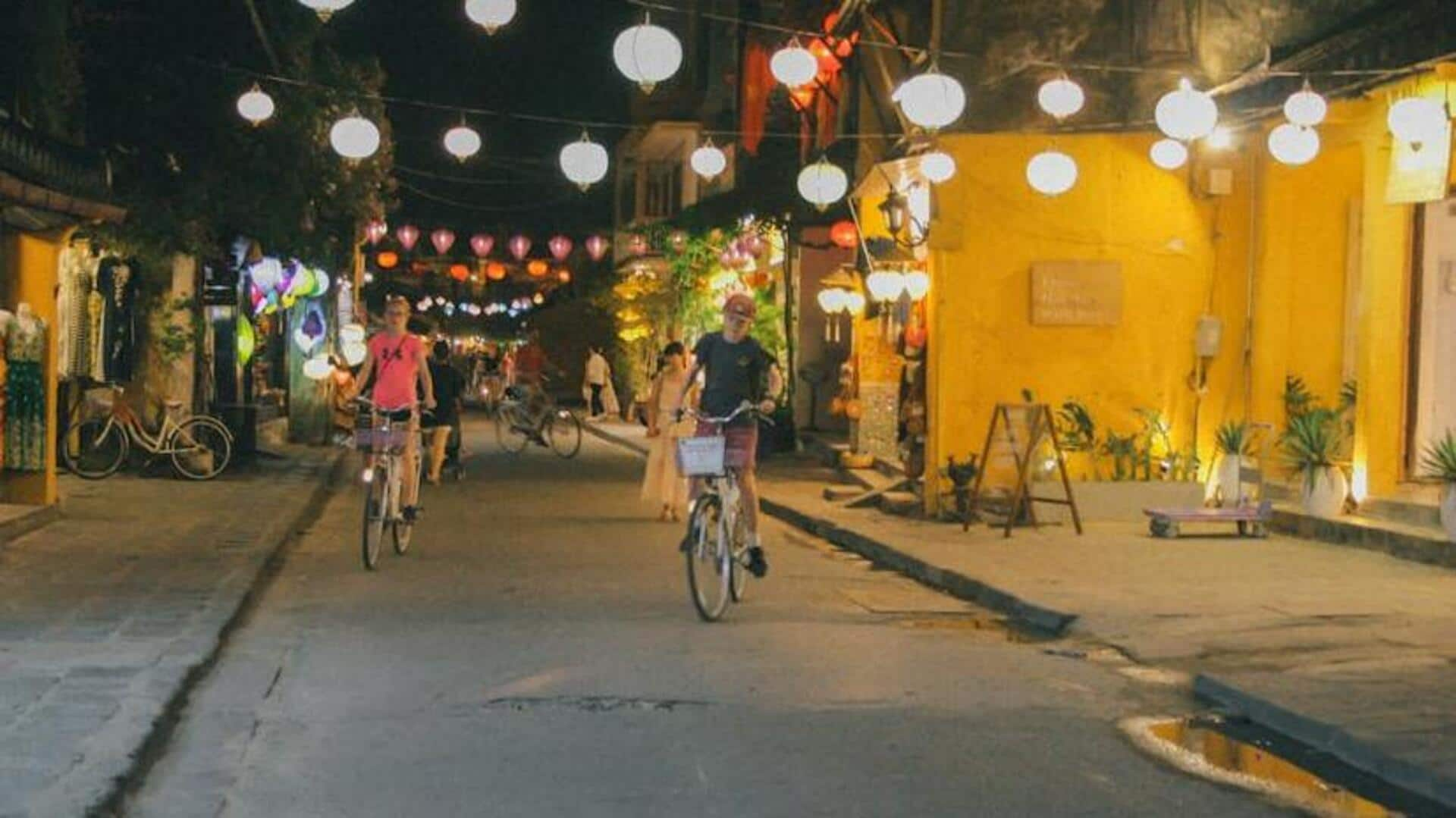 Illuminating Hoi An, Vietnam: Night markets and puppetry