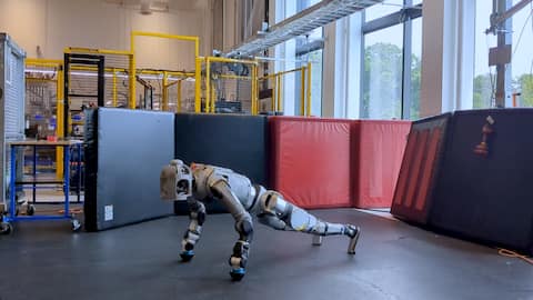 Watch: Boston Dynamics' new Atlas robot performing push-ups 