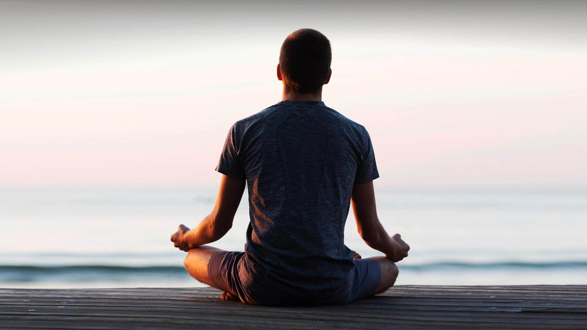 #HealthBytes: Want to quit smoking? Try 5 useful yoga asanas